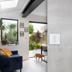 Interrupteur Wi-Fi+BT pour volets roulants, Rétroéclairage contrôlable - Konyks Vollo Max 3